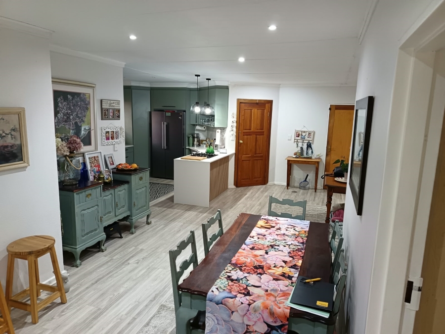 3 Bedroom Property for Sale in Langenhovenpark Free State